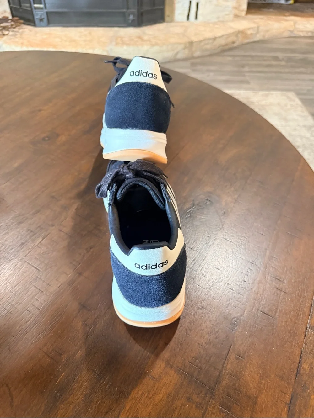adidas classic runner