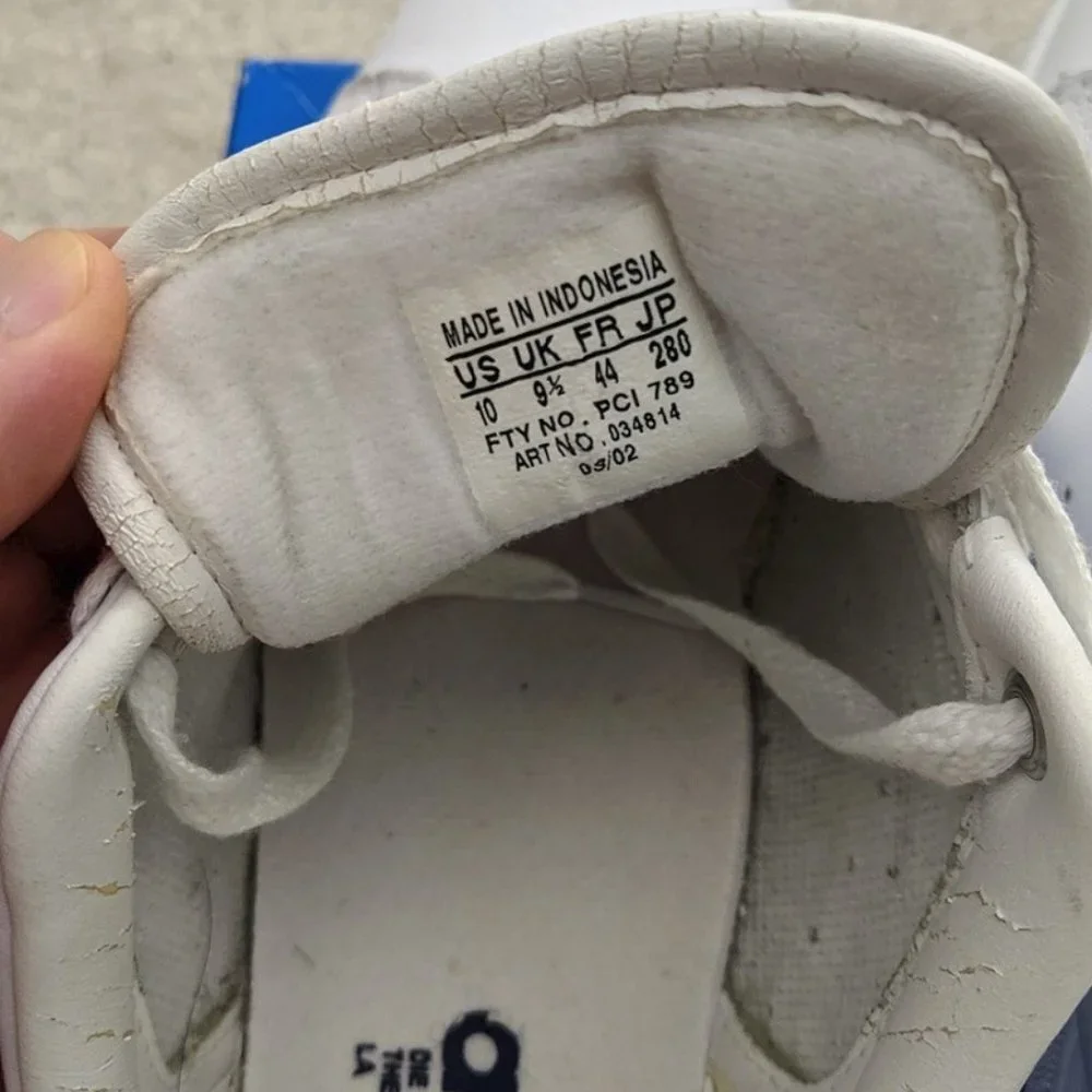 Adidas Stan Smith white/blue size 10 (2002 vintage version)