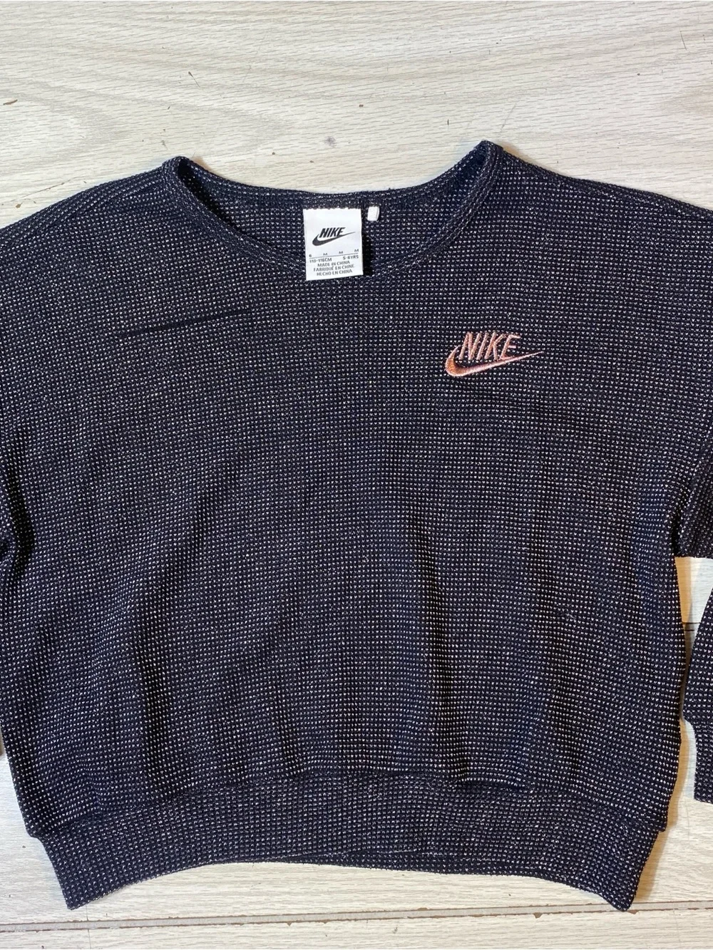 Nike Girls Sparkle Knit Sweatshirt Size M 5-6 YRS Black Silver Pullover NWOT