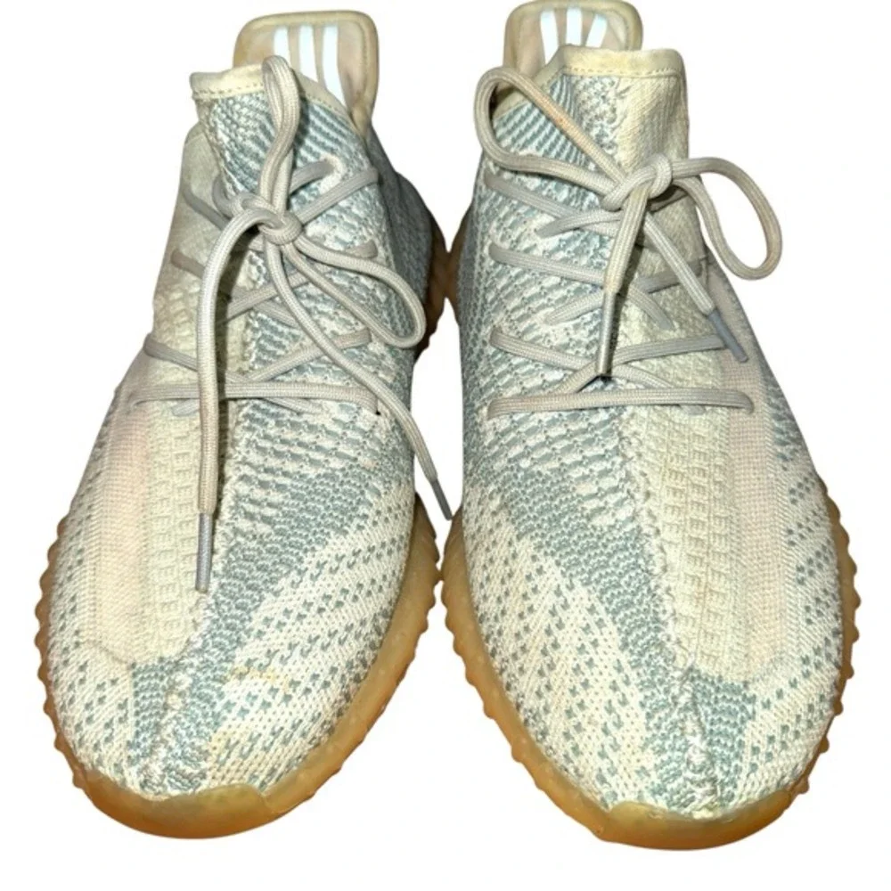 adidas v2 show
