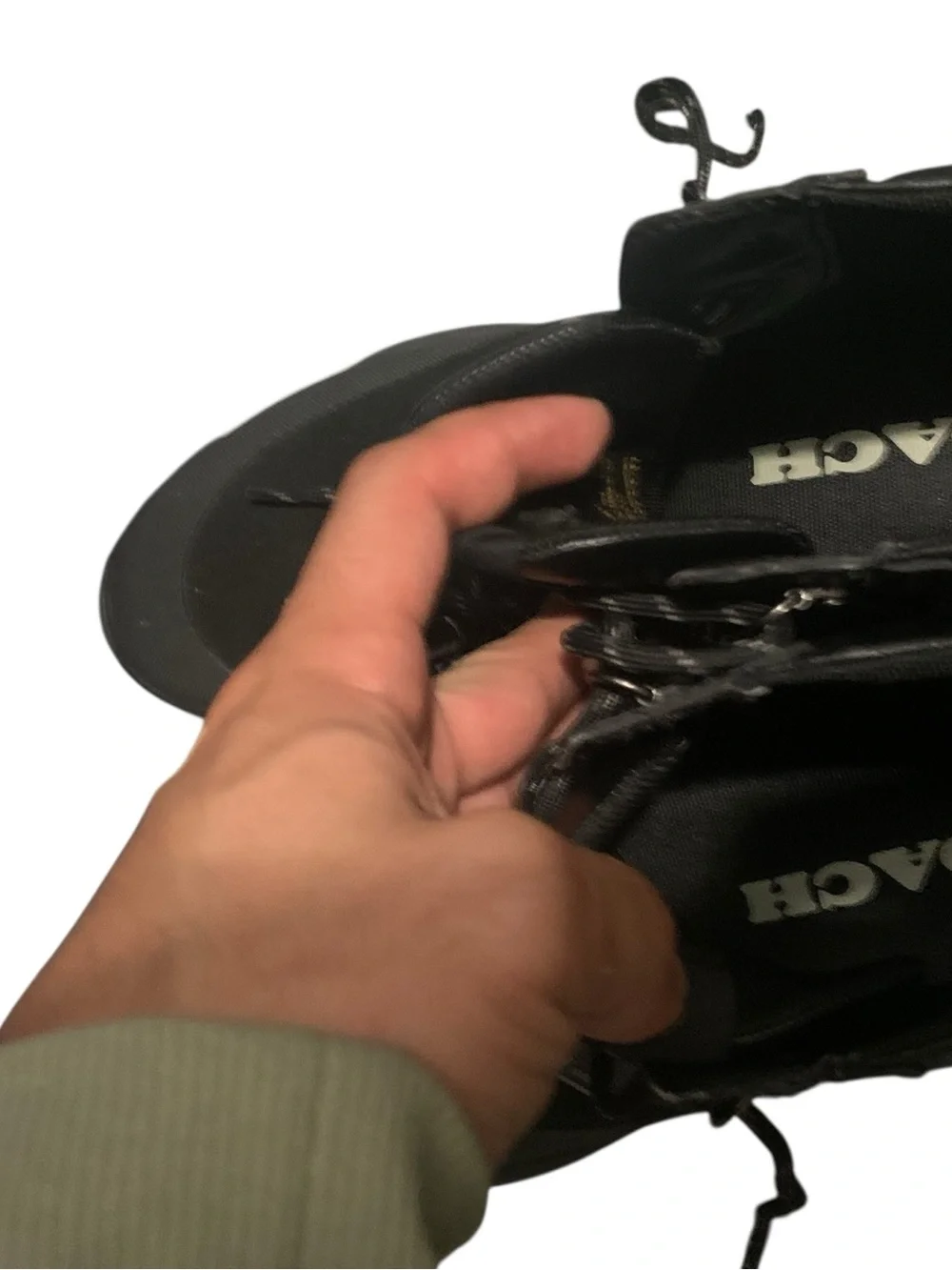 Coach detailing sneakers 10