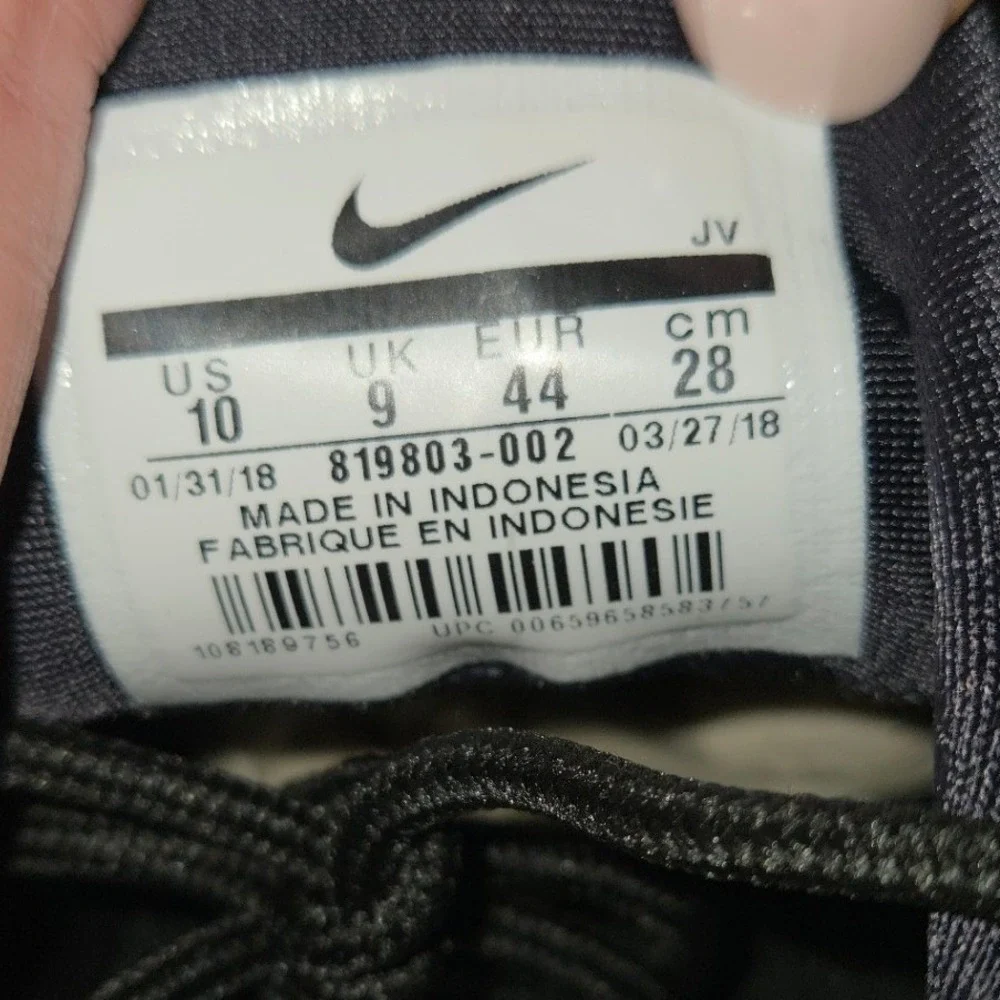 Nike foam casual
