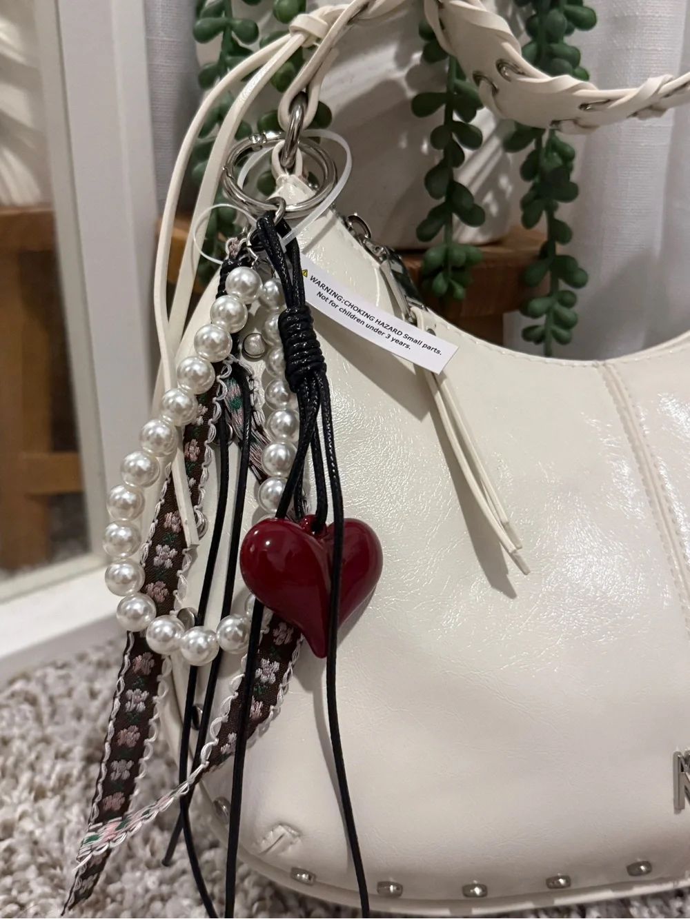 Madden Nyc chic white