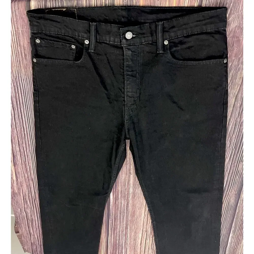 Levis 502 Regular Taper Black Jeans Mens Size 36x32 (Measures 36x31)