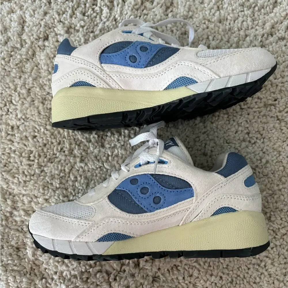 NWOT Saucony Shadow 6000 OG White/Blue Men's Kids Sneakers Size 4