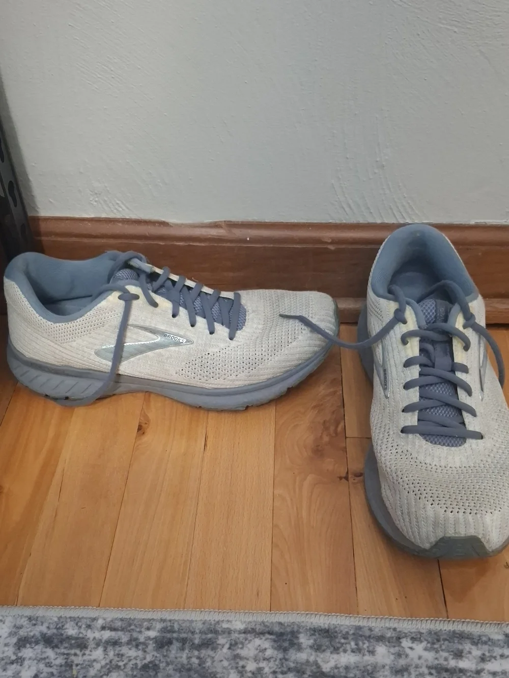Brooks light gray and blue knit running shoes