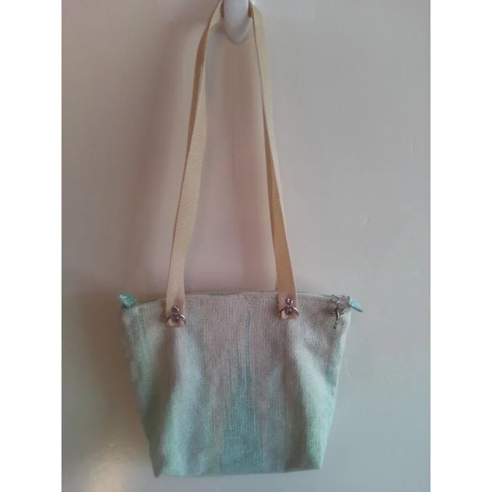 N/A quirky bag