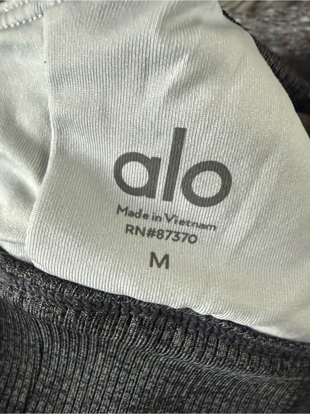 ALO Yoga bundle alo