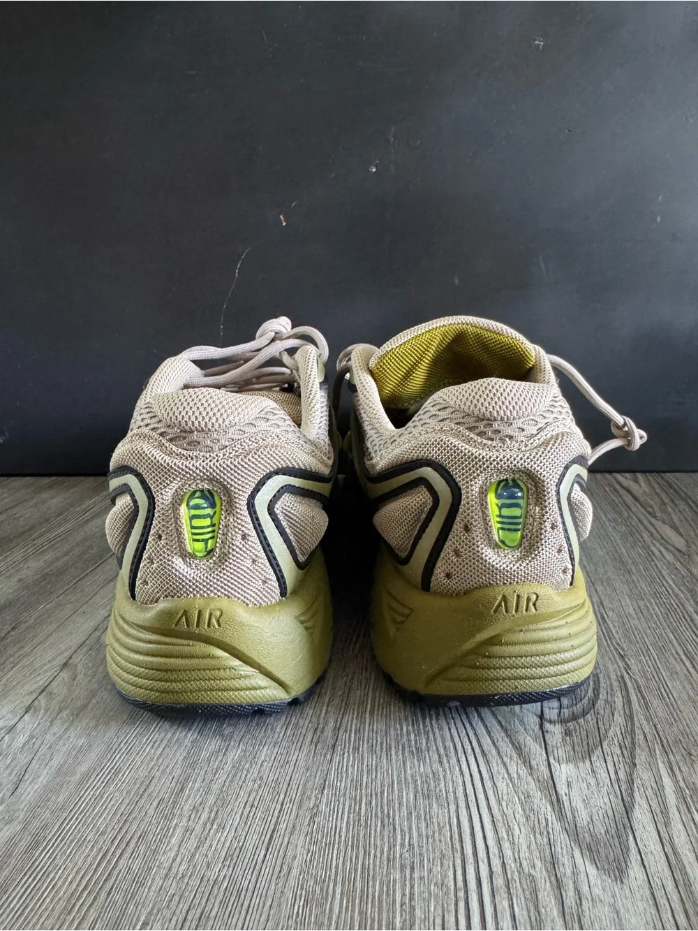 Nike men sneaker