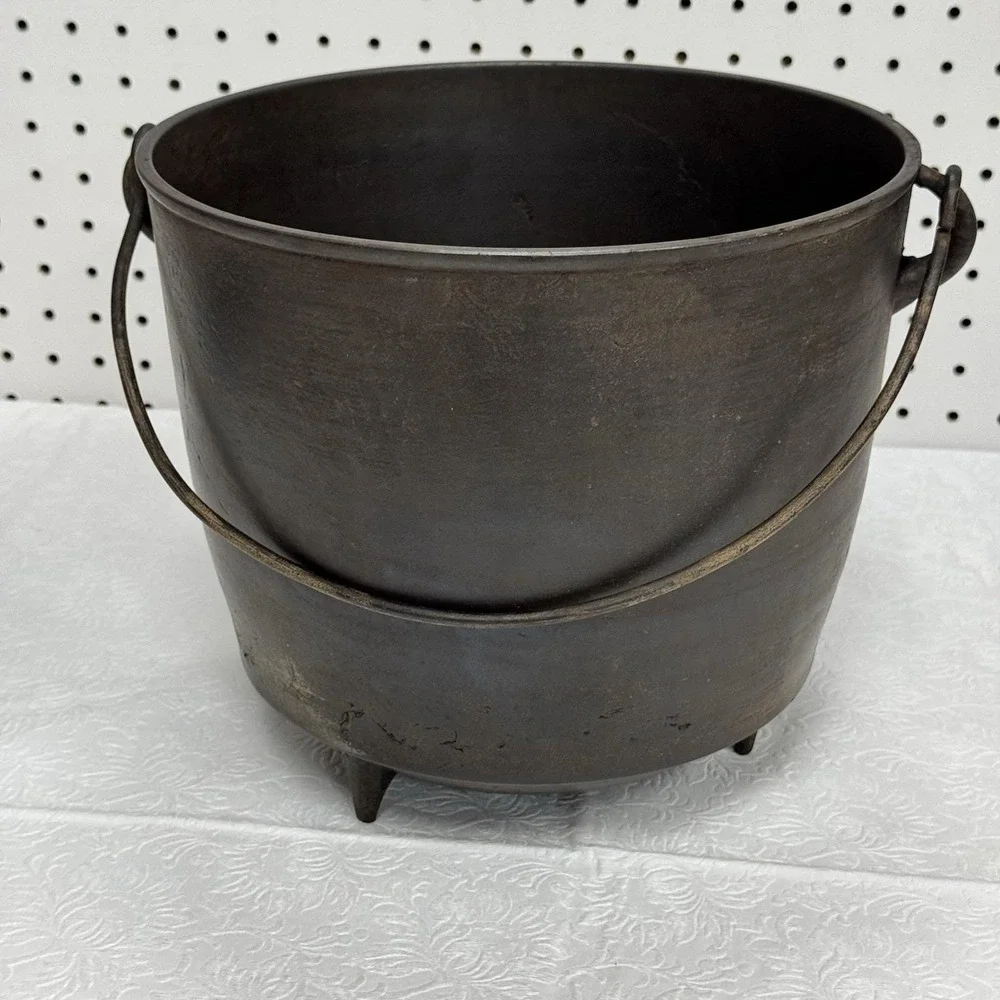 N/A type cauldron