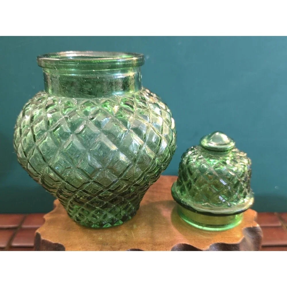N/A apothecary jar