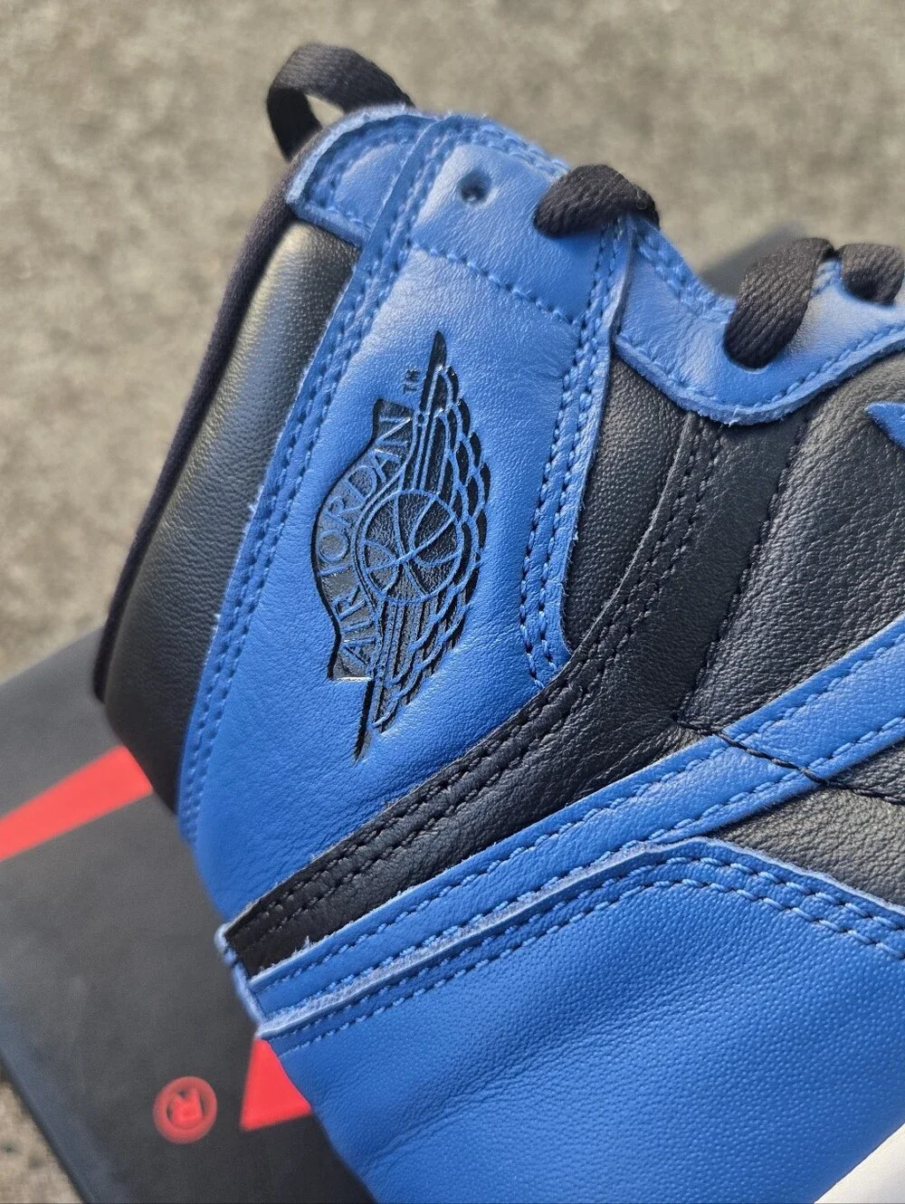 Nike Jordan 1 Retro High OG Dark Marina Blue | Original Box | Men 7.5 & Women 9