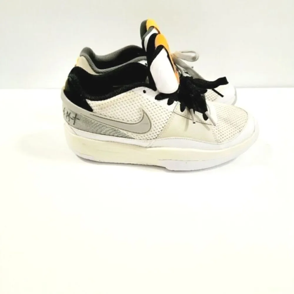 Nike excellent 10