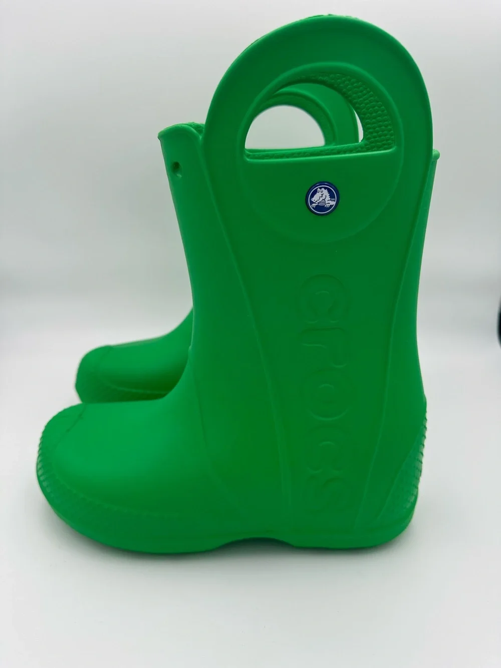 CROCS handle it