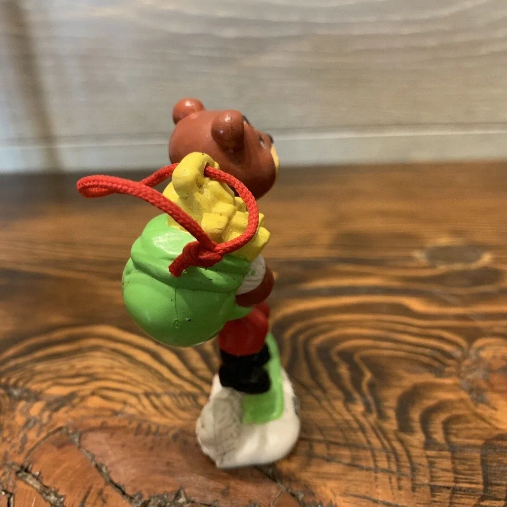 CHRISTMAS ORNAMENT SUGAR BEAR VINTAGE 1993 Post Golden Crisp‎ Cereal