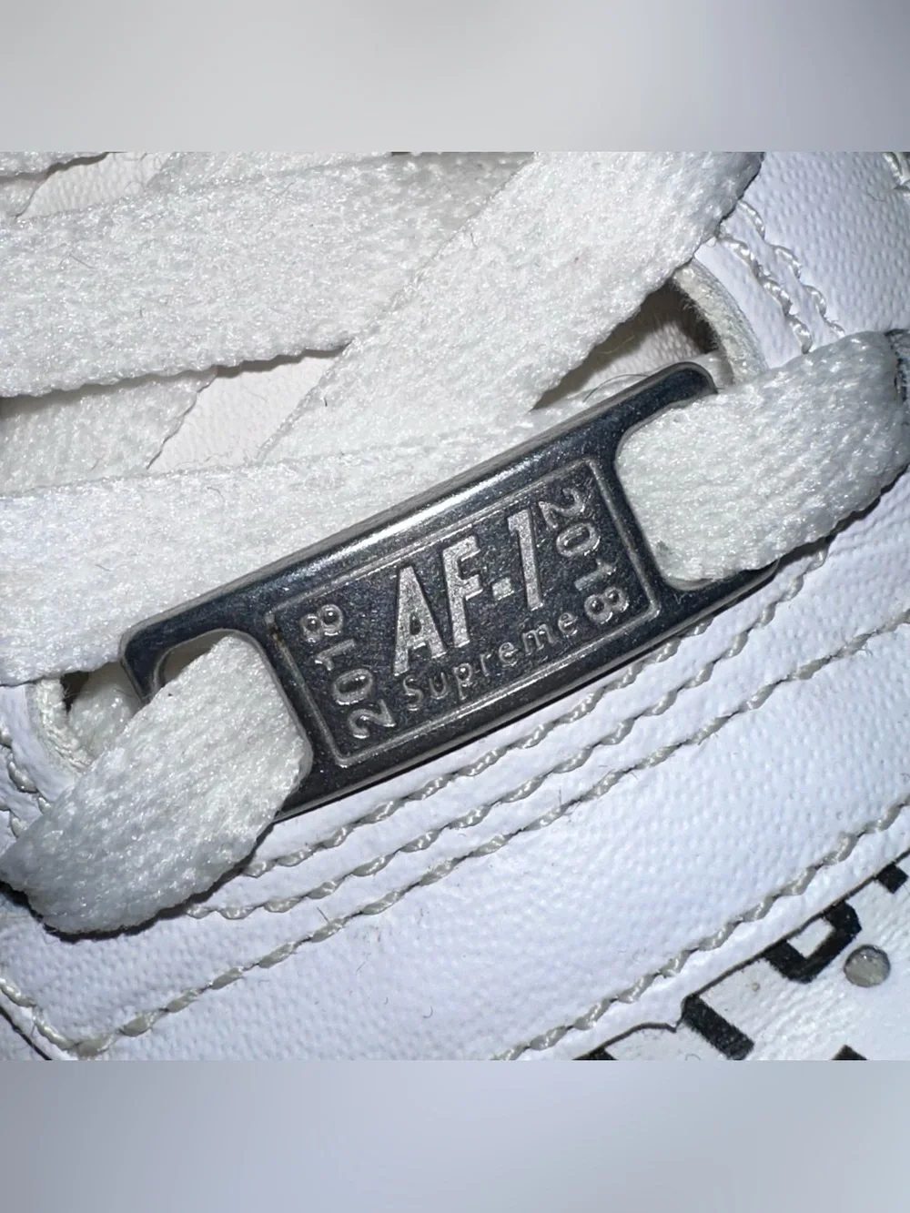 2018 Supreme × NBA x Nike Air Force 1 Mid White Size 9.5