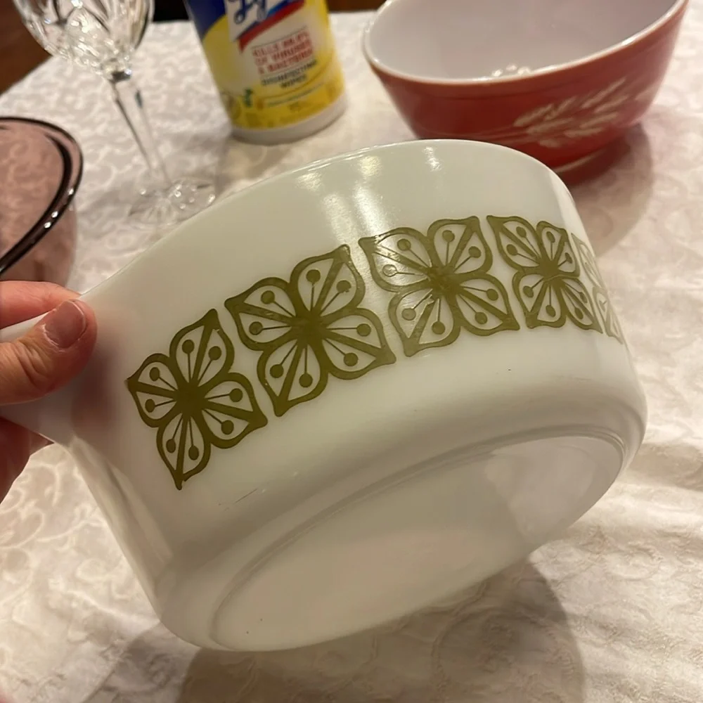 Pyrex excellent no