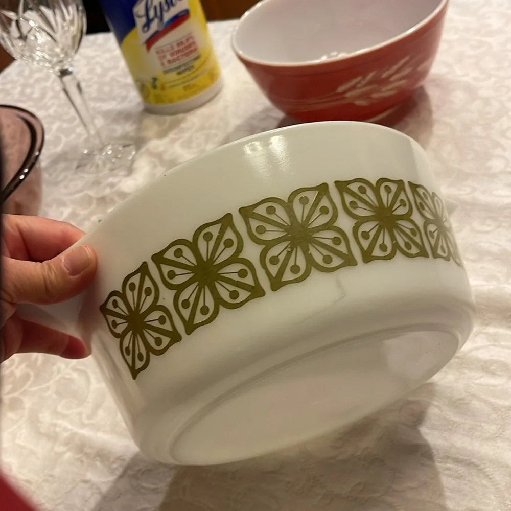 Pyrex excellent no