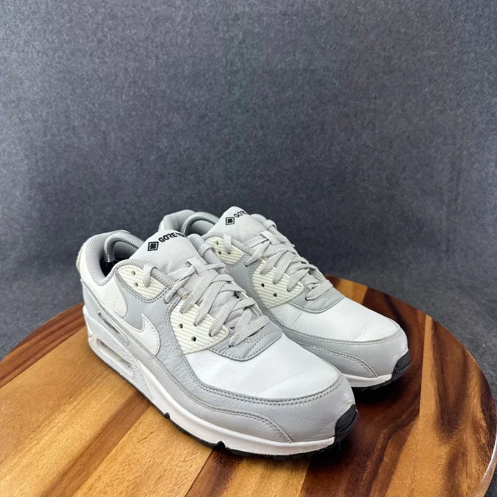 Nike Air Max 90 GTX Gore-Tex Photon Dust Grey Fog White DJ9779-003 Men's Sz 9.5