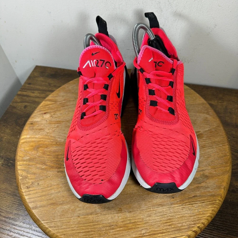Nike comfort accented