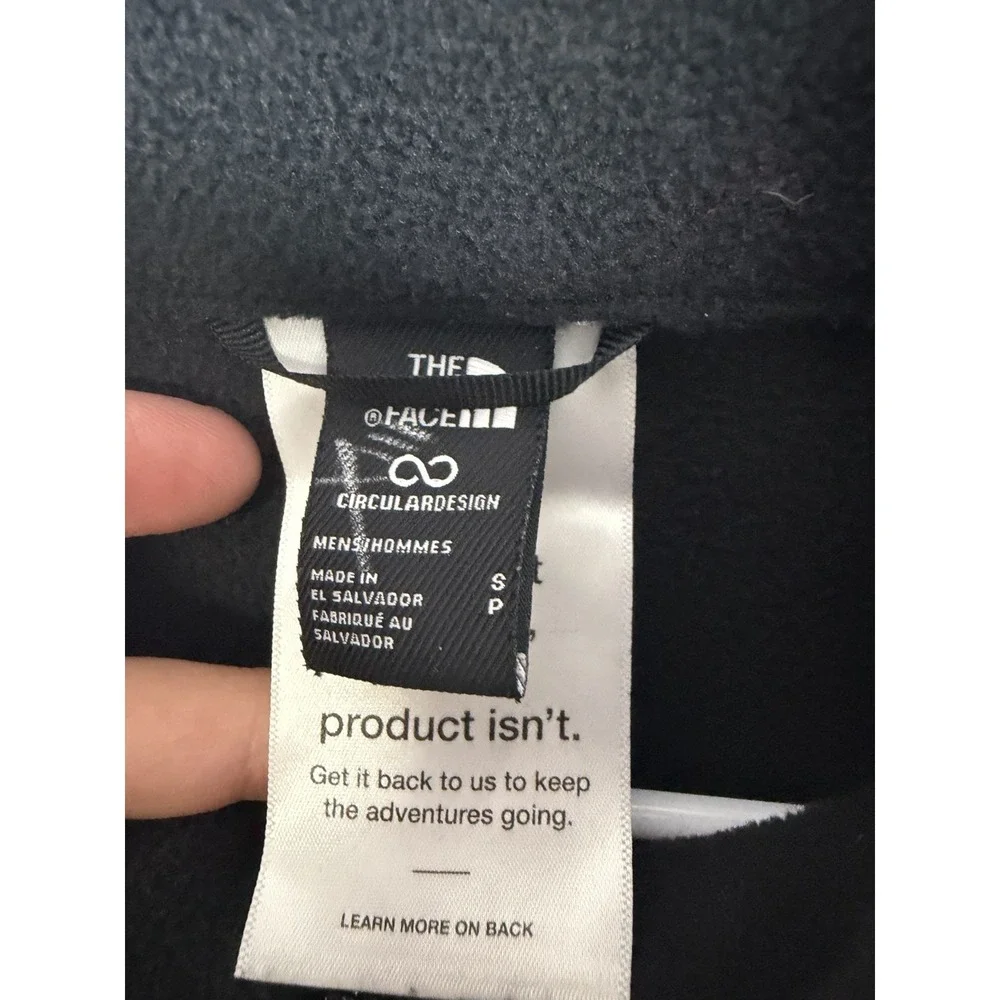The North Face glacier comfort outings