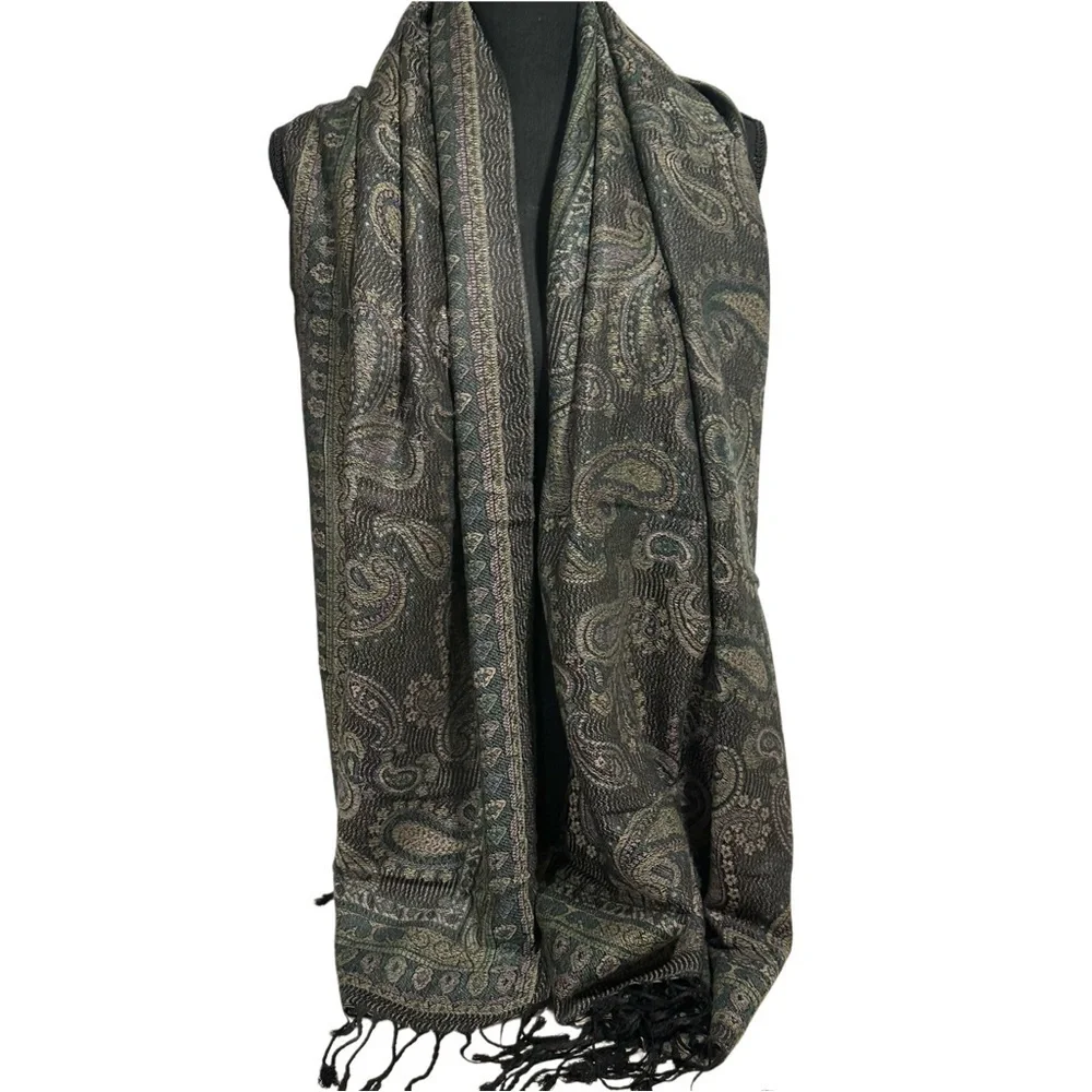 Villagers Collection elegant soft