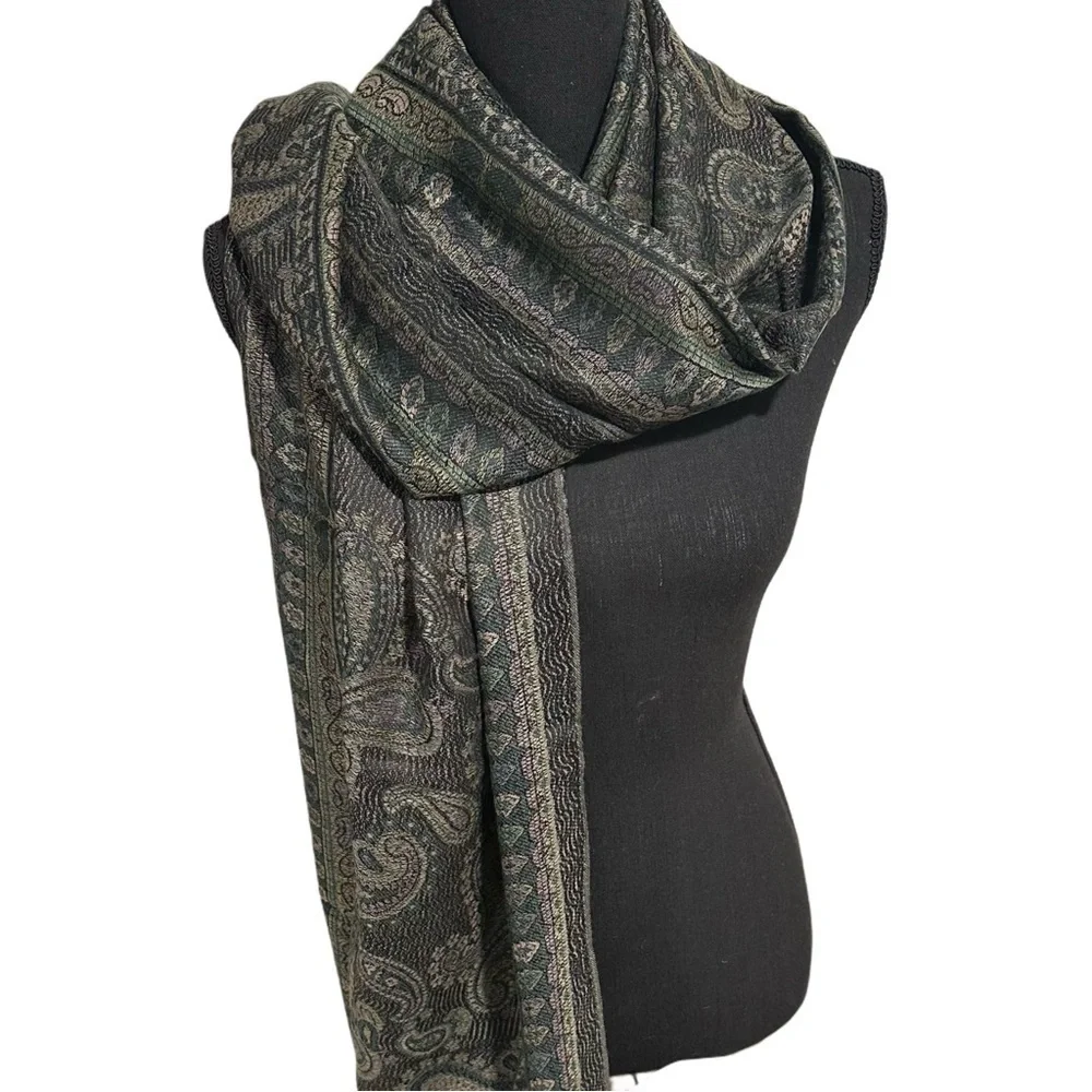 Villagers Collection elegant soft