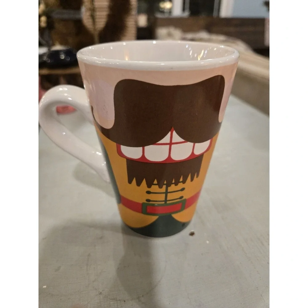 VINTAGE Nutcracker Mustache Teeth‎ Suit Cute Ceramic Mug Christmas EUC W1