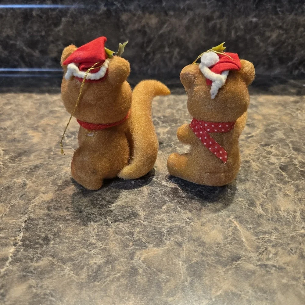 N/A flocked ornaments