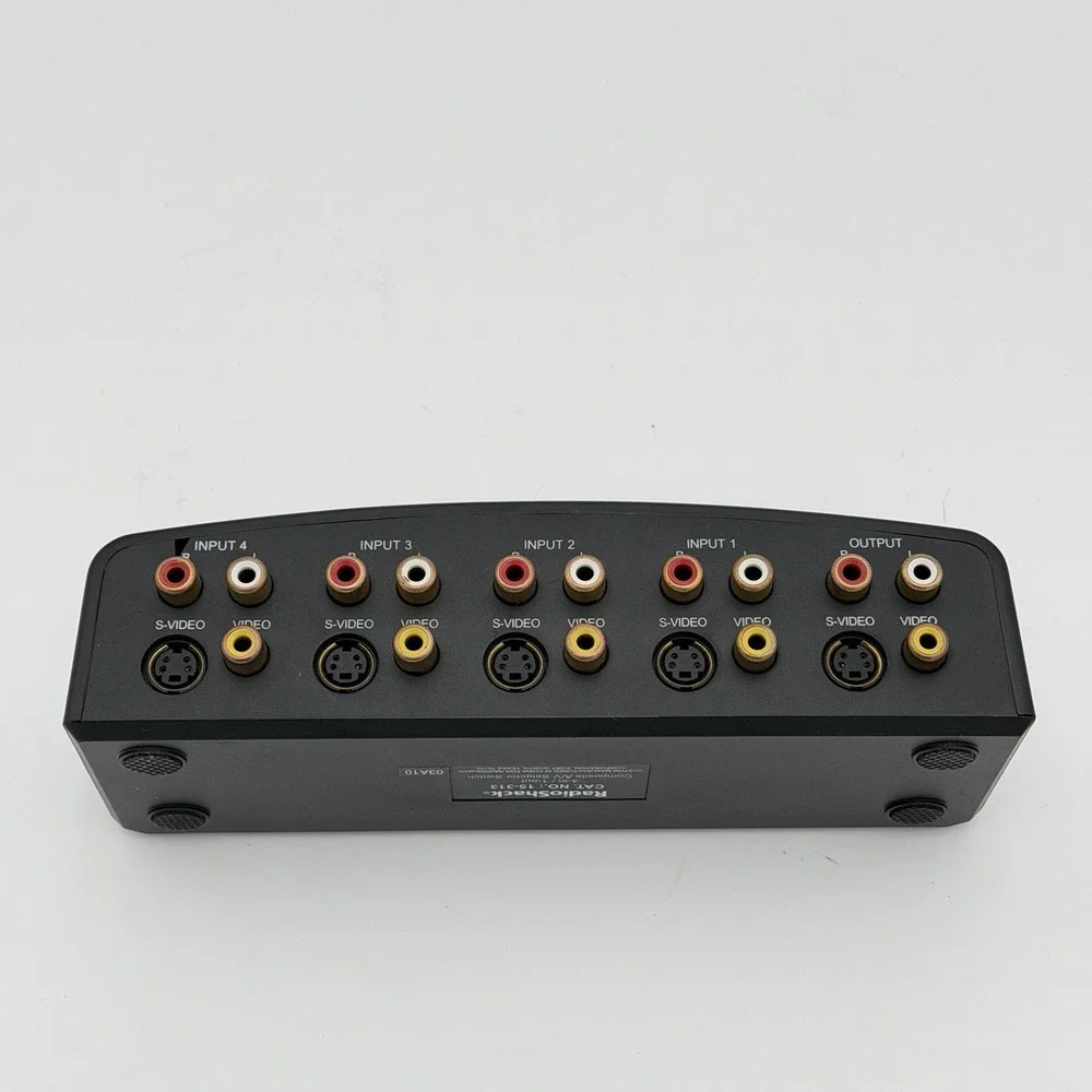 RadioShack Composite‎ A/V Selector Switch 4-in 1-out Model 15-313