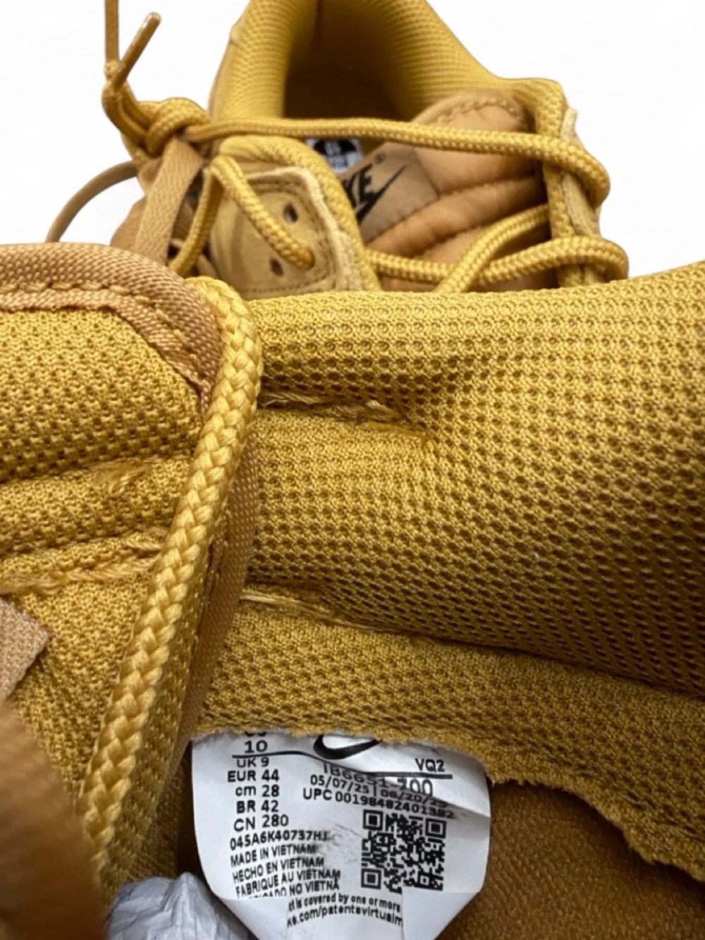 Nike Dunk Low Retro SE ‘Wheat Gum’ Size US Men’s 10 (NEW)