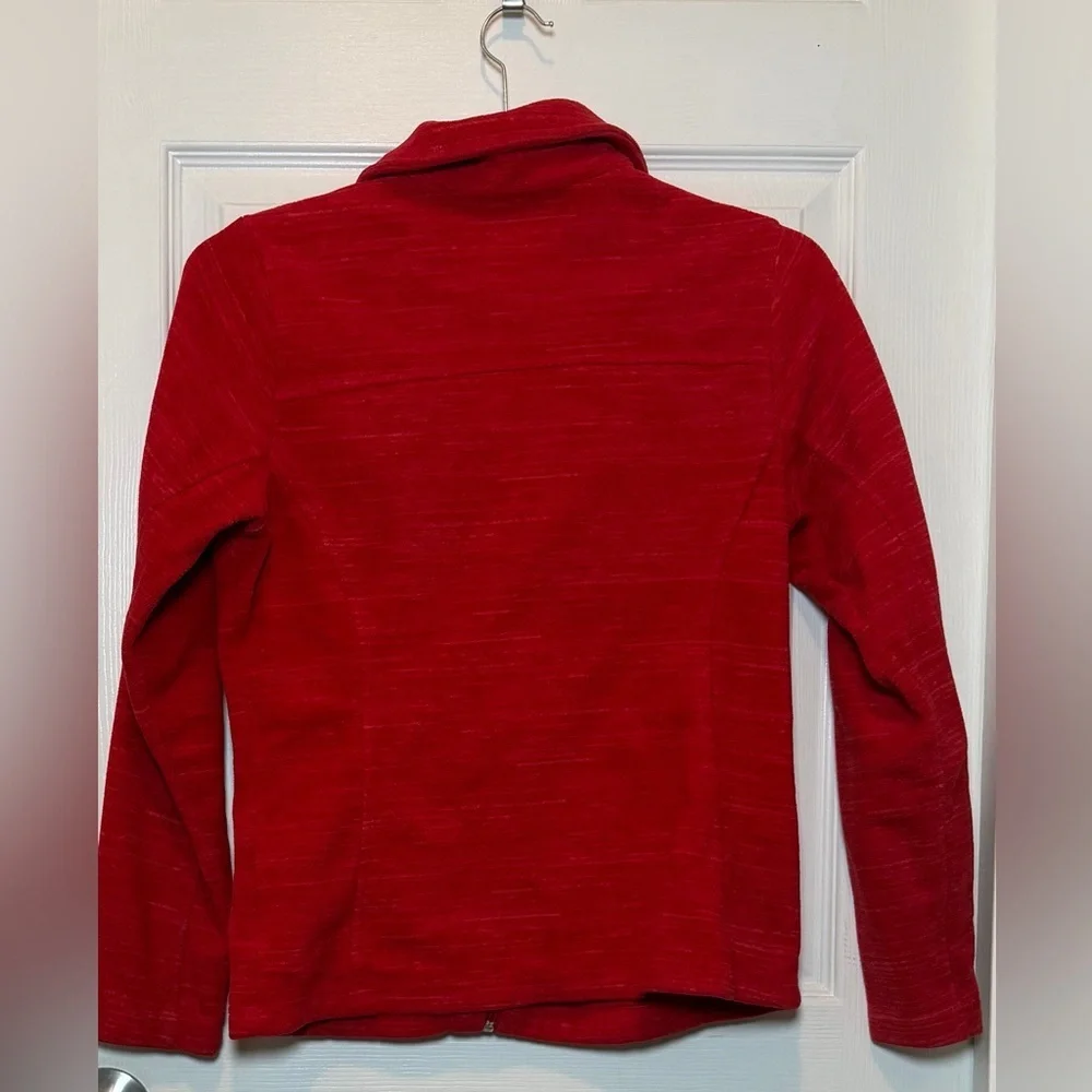 Columbia bold red