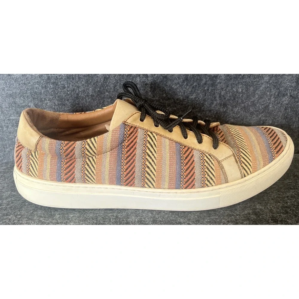 Taft sneaker tribal