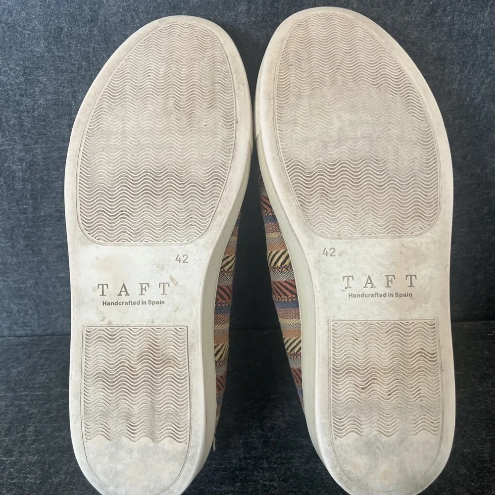 Taft sneaker tribal