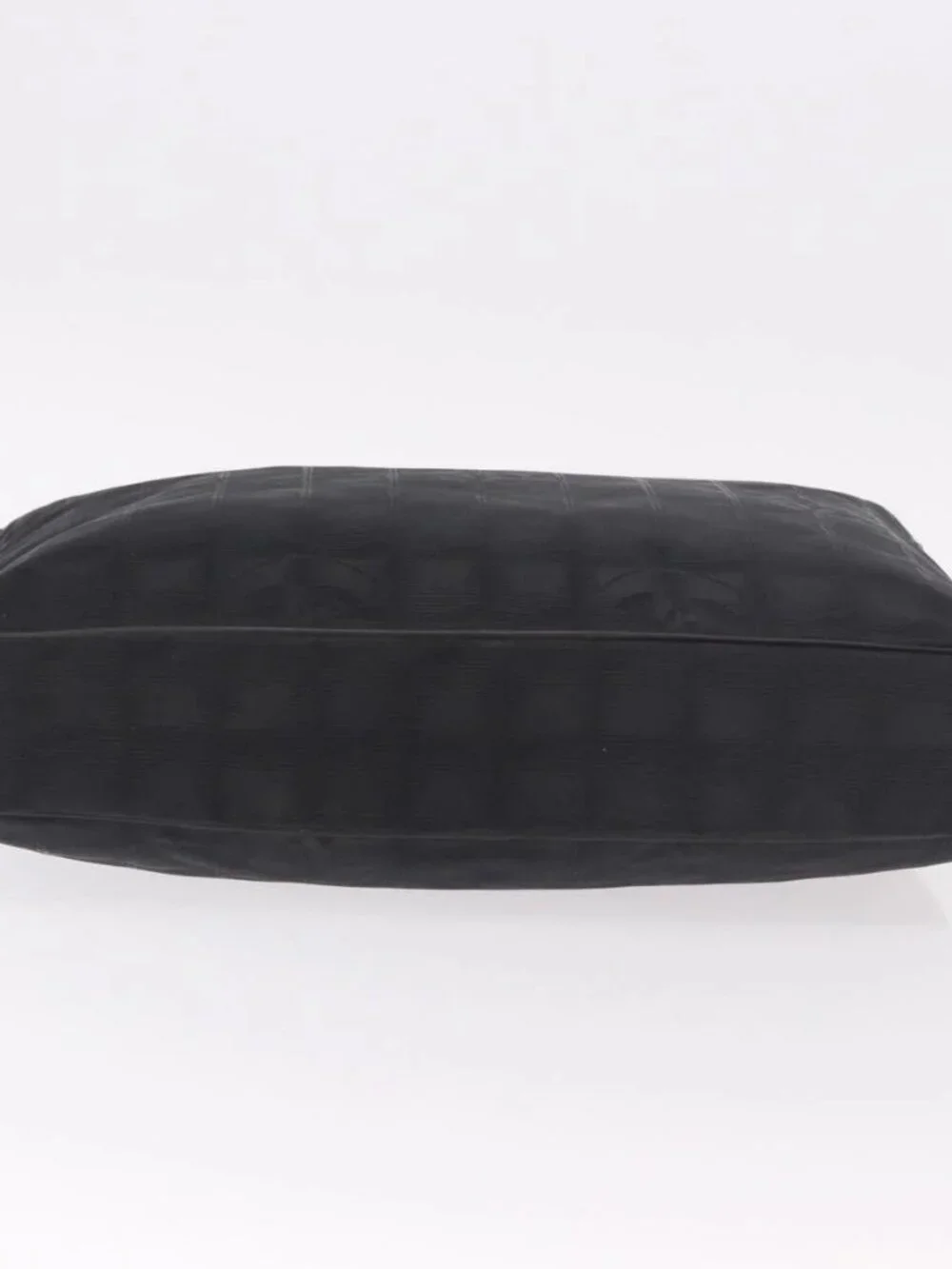 CHANEL brand	chanel color	black