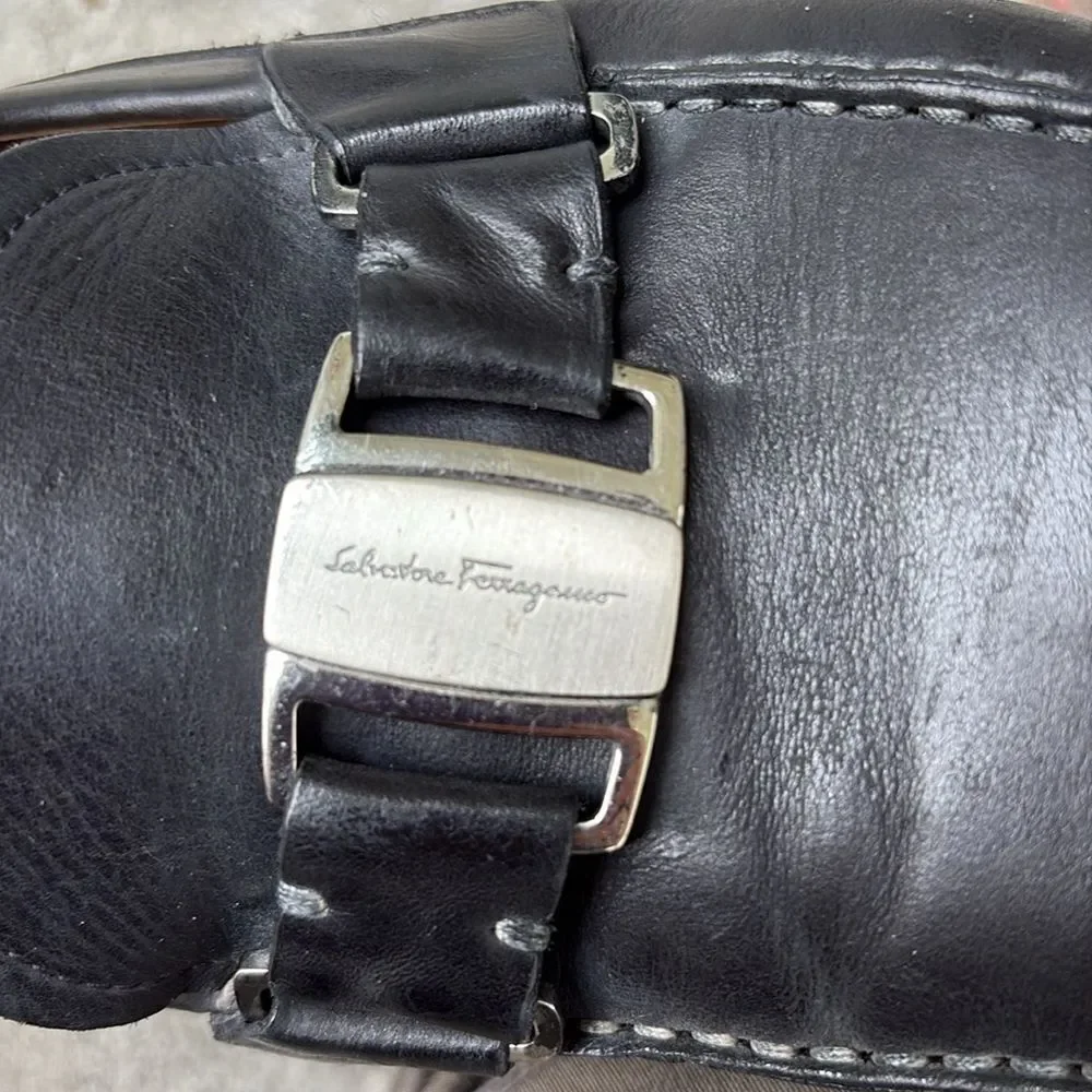 Salvatore Ferragamo please look