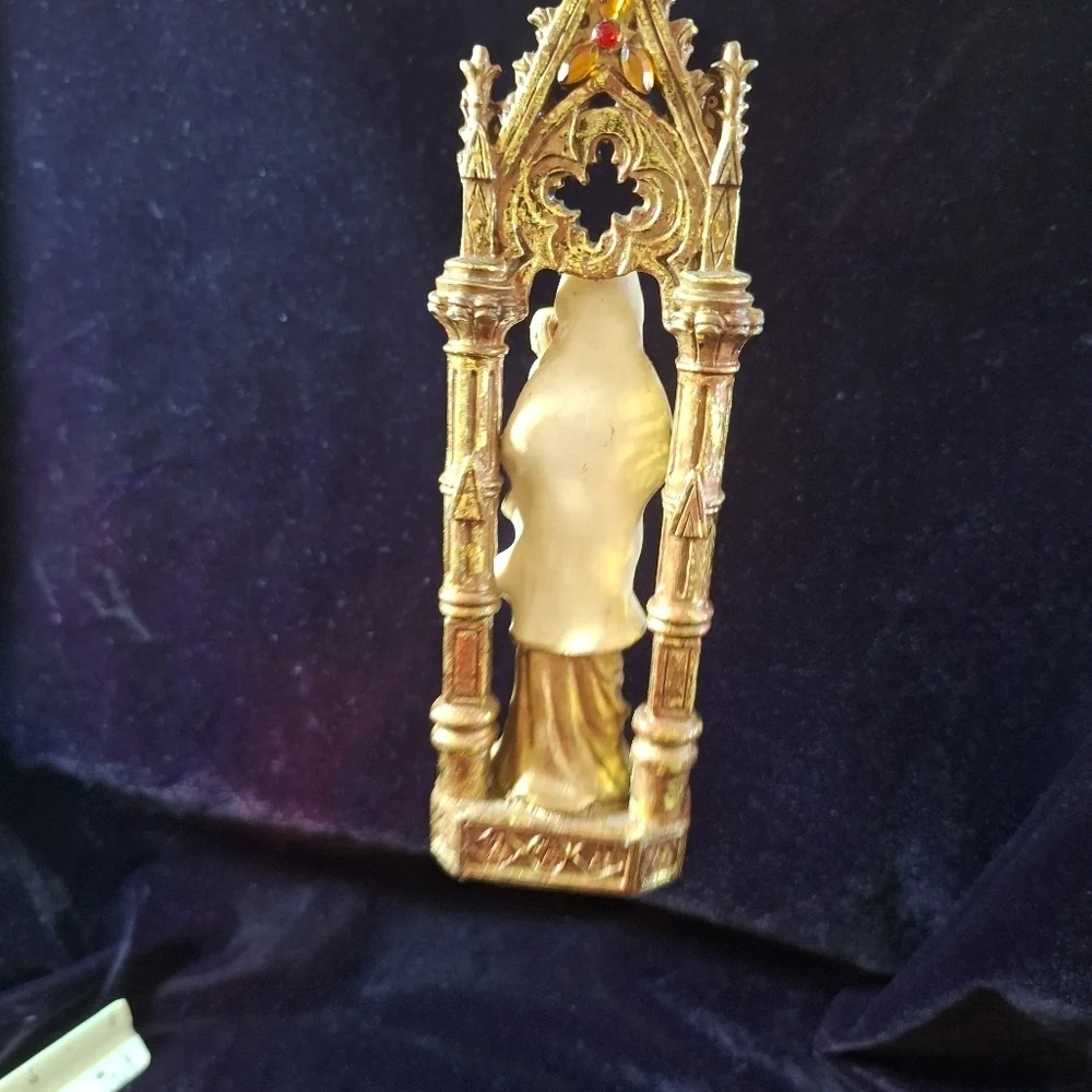 Vintage beautiful sculpture