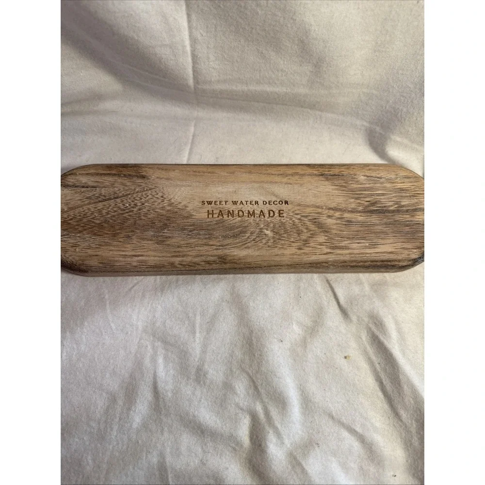 Sweet Water Decor light weight