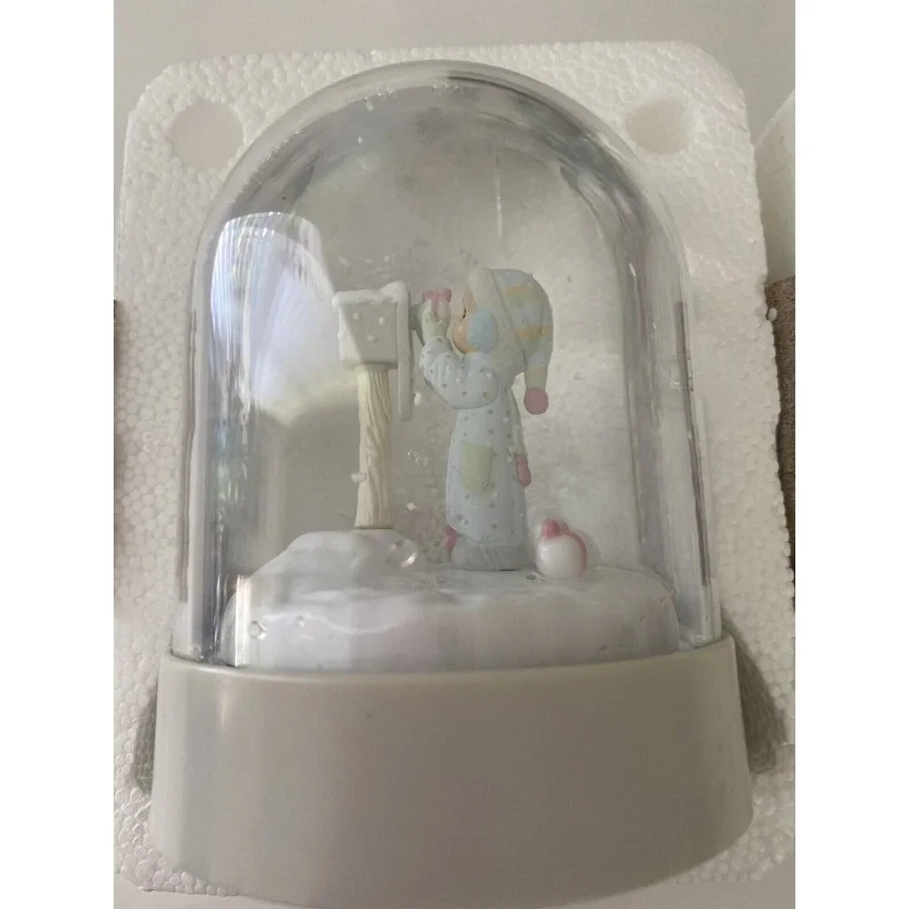 Vintage 1986 Precious Moments I'm Sending You a‎ White Christmas Snow Globe EUC