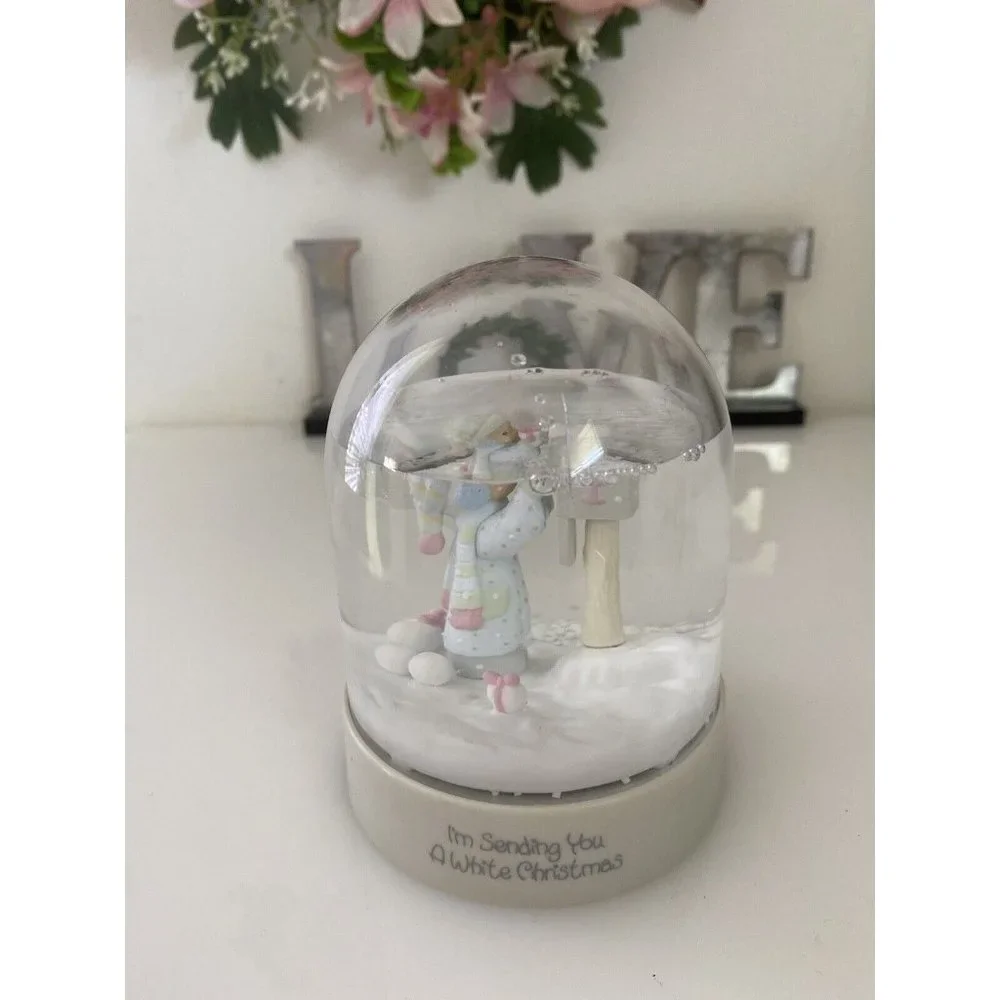 Vintage 1986 Precious Moments I'm Sending You a‎ White Christmas Snow Globe EUC