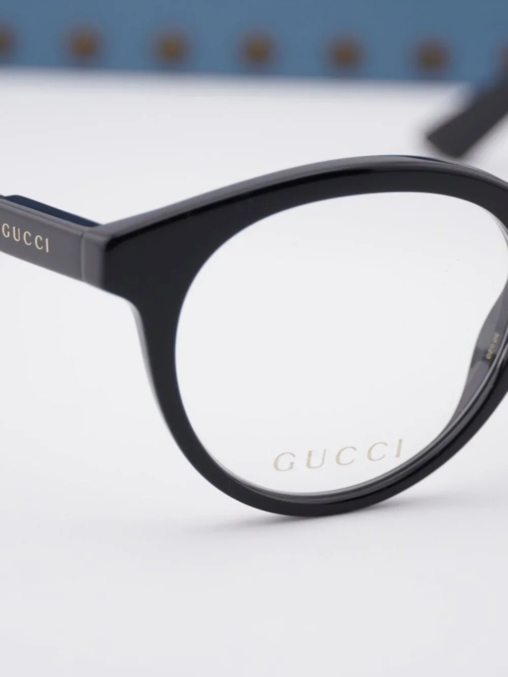 Gucci model gg1822o