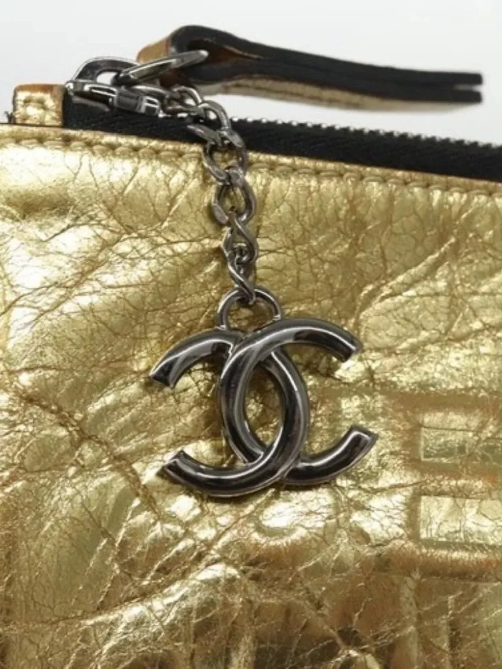 CHANEL Clutch Bag Leather Gold CC Auth 107504