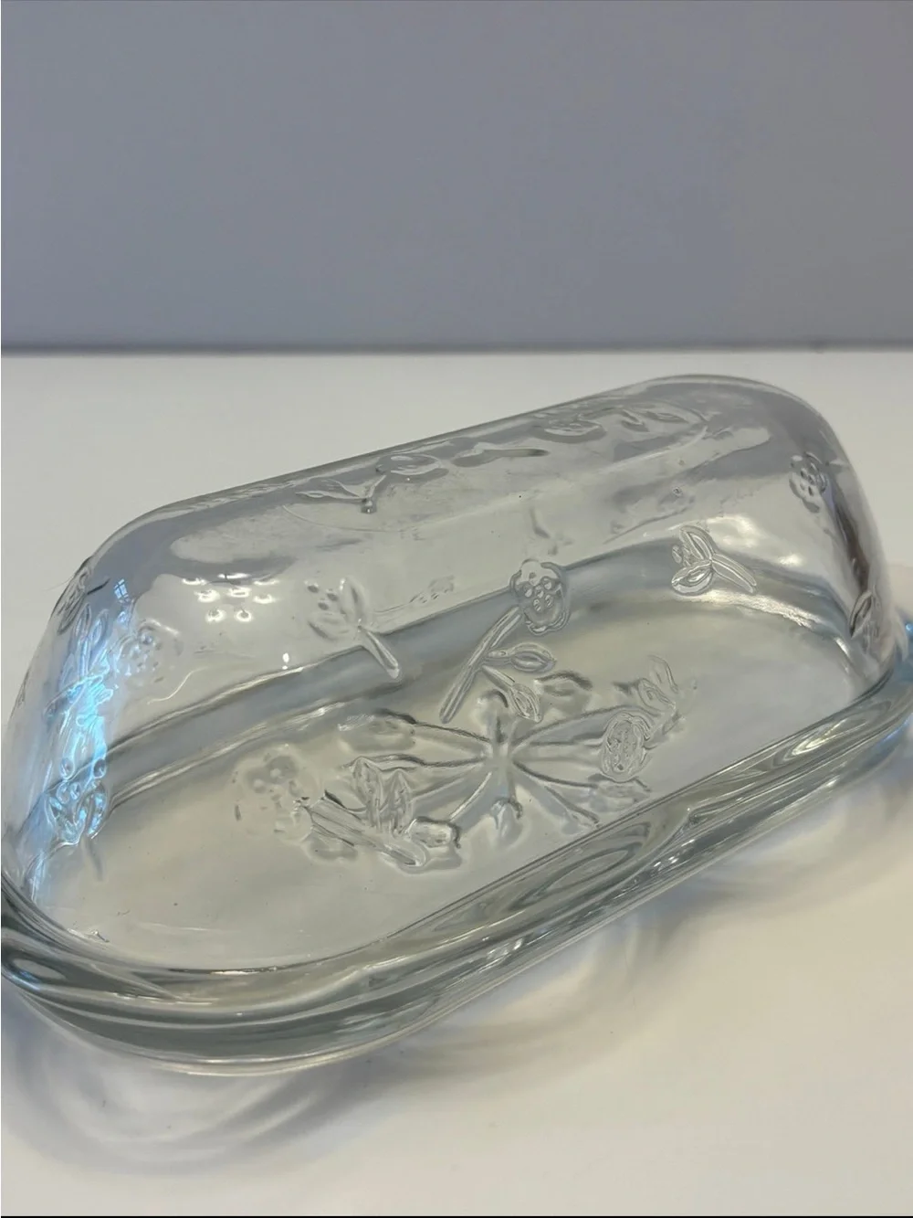Anchor Hocking floral dish anchor