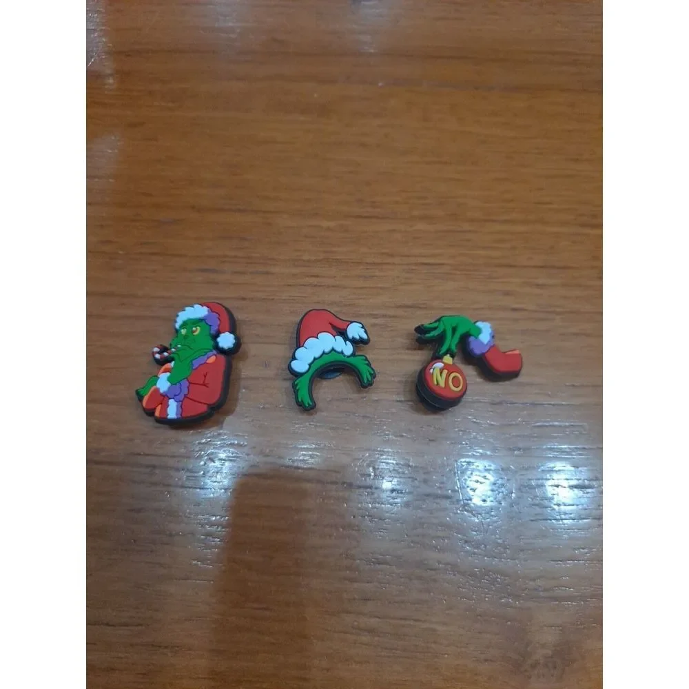 Lot Of‎ 3 Christmas Holiday Themed Croc Charm Jibz Grinch Hat Ornament