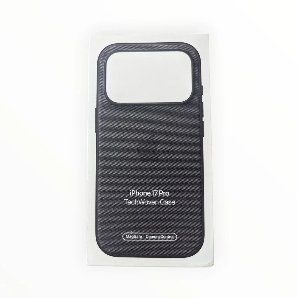 Cc9-O Apple Case for iPhone 17 Pro TechWoven with MagSafe ~‎ Black