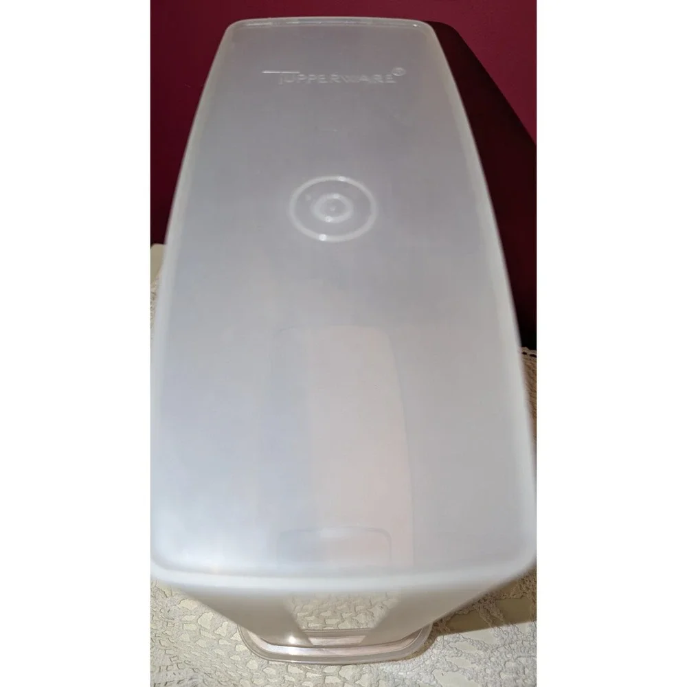 Tupperware good set 20