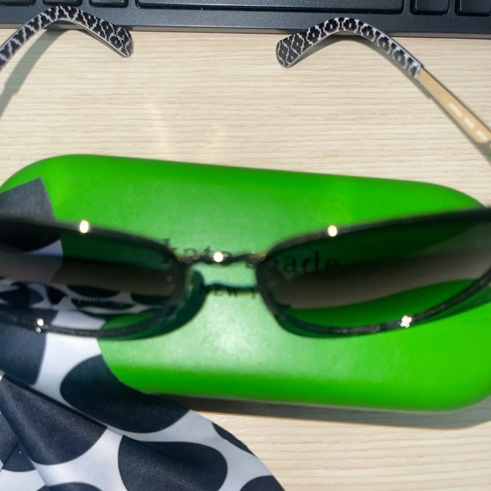kate spade stylish black