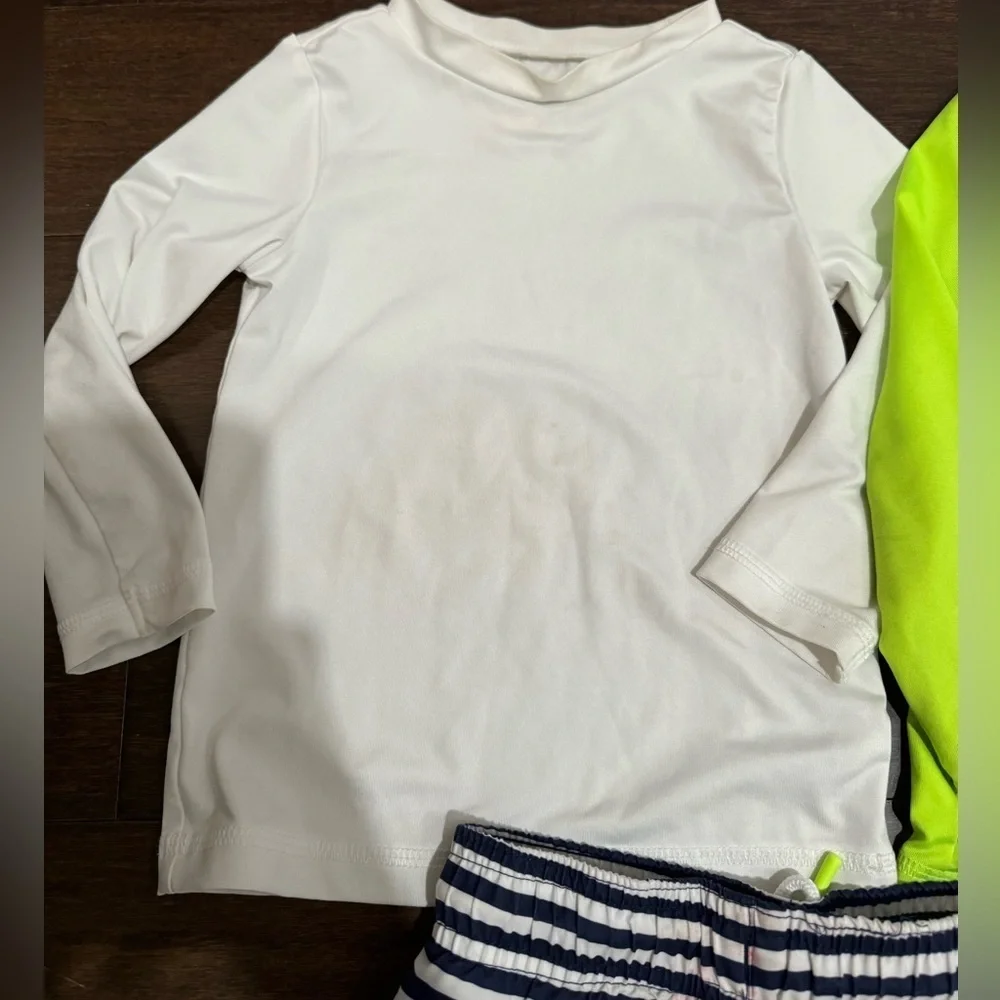 Cat & Jack set includes