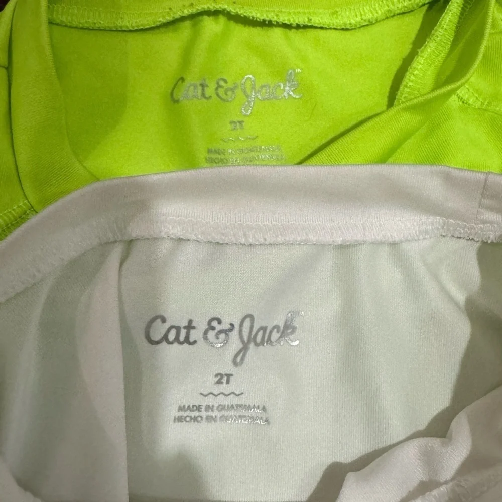 Cat & Jack set includes