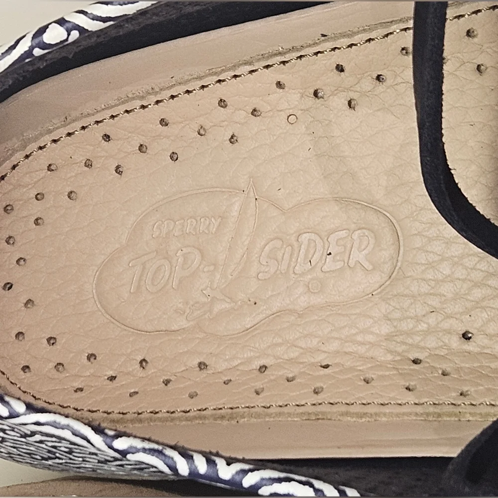 Sperry Top Sider Captain's Oxford Wave Print Mens Sz‎ 9.5